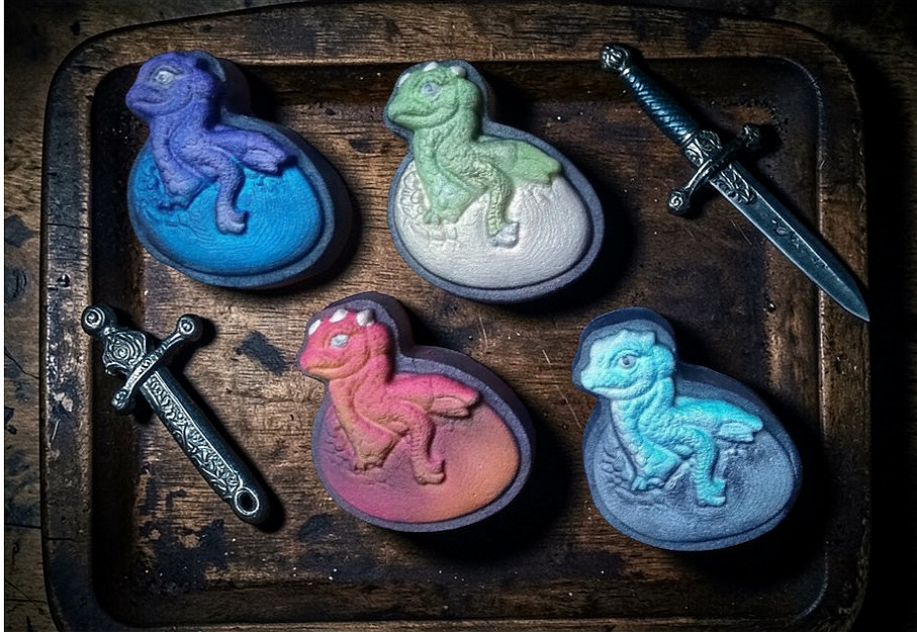Hatching Dragon